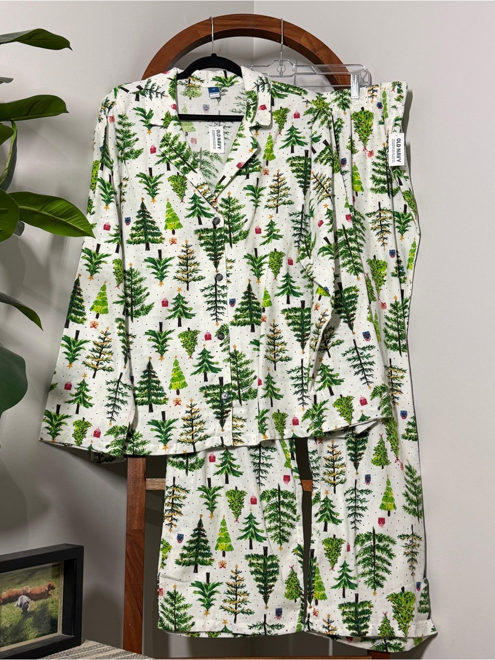 Old Navy 2X White Green Pine Tree Christmas Flannel Pajama Set NEW